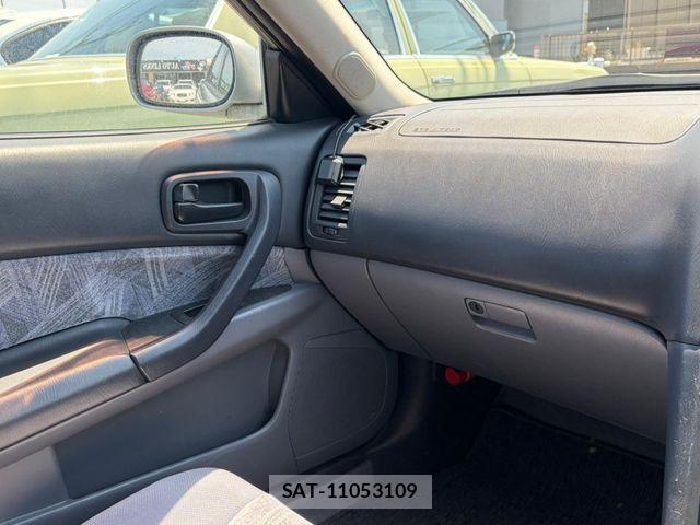 Nissan SKYLINE 1999-08 7225144-19