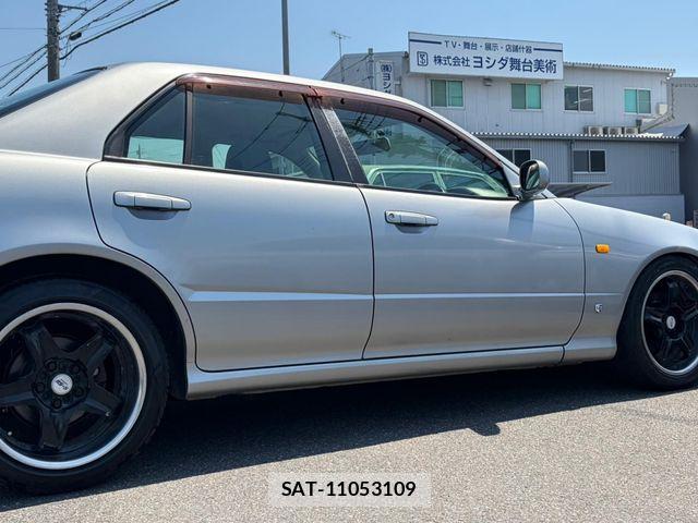Nissan SKYLINE 1999-08 7225144-7