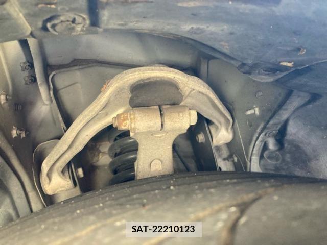 Nissan SKYLINE 2010-07 7225142-9