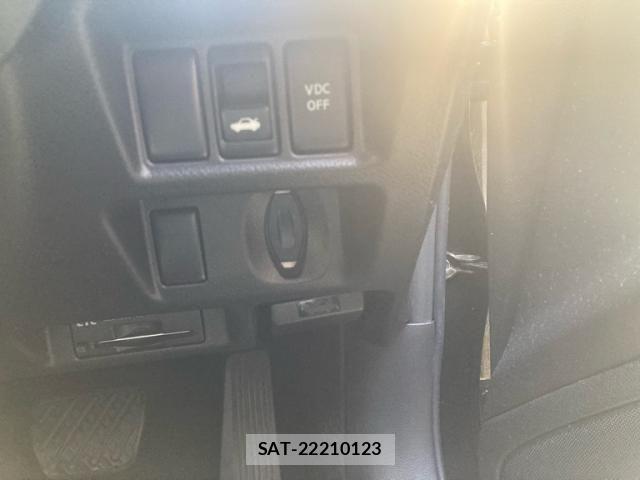Nissan SKYLINE 2010-07 7225142-18
