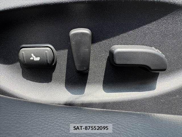 Nissan SKYLINE 2022-03 7330125-4