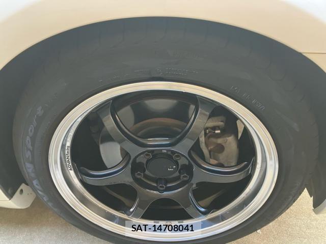 Nissan SKYLINE 2011-09 7330133-11
