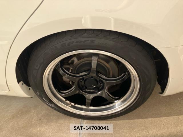 Nissan SKYLINE 2011-09 7330133-13