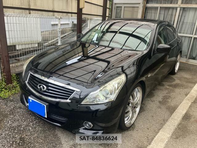 Nissan SKYLINE 2010-08 7359874-1
