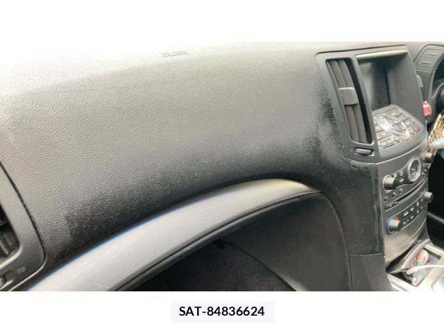 Nissan SKYLINE 2010-08 7359874-27