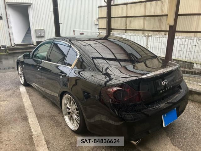 Nissan SKYLINE 2010-08 7359874-3