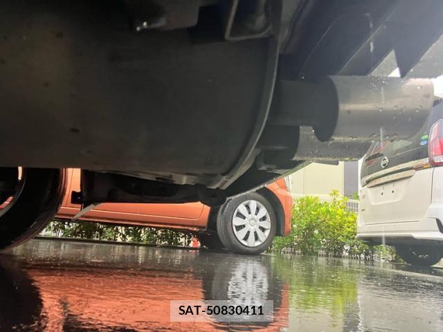Nissan SKYLINE 2000-11 7359864-11