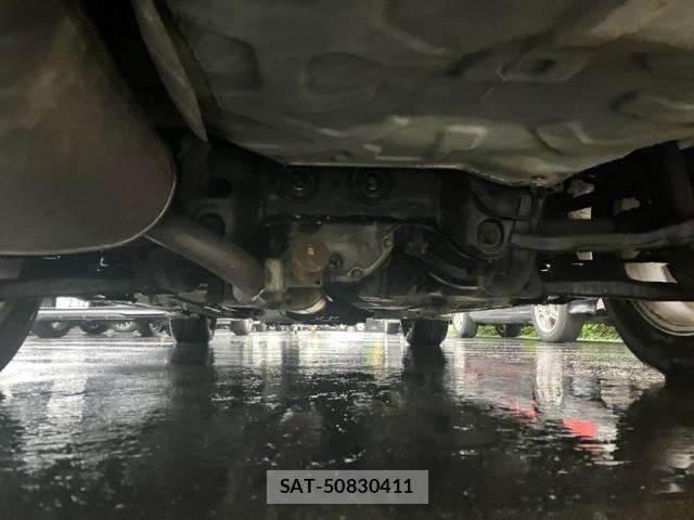Nissan SKYLINE 2000-11 7359864-12