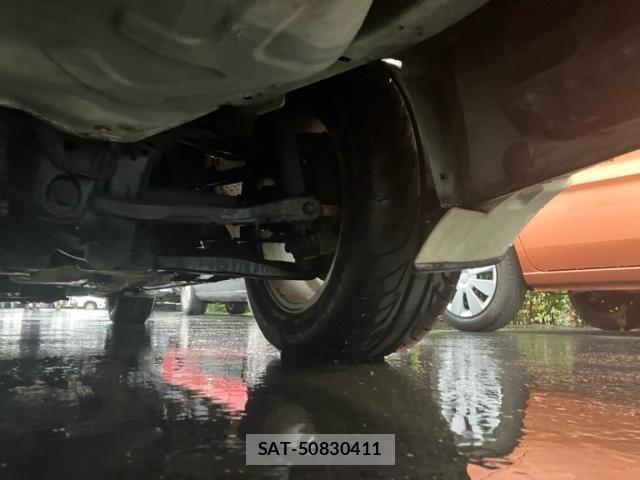 Nissan SKYLINE 2000-11 7359864-13