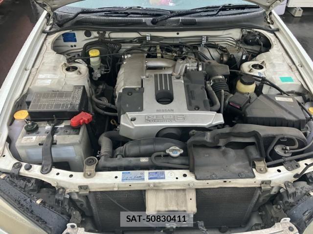 Nissan SKYLINE 2000-11 7359864-20