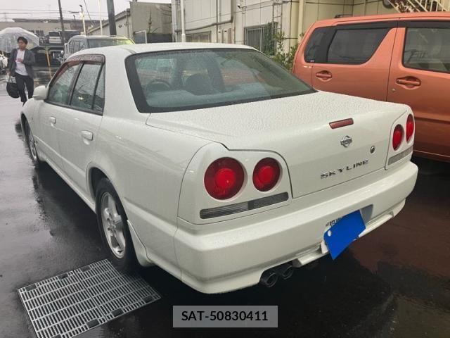 Nissan SKYLINE 2000-11 7359864-5