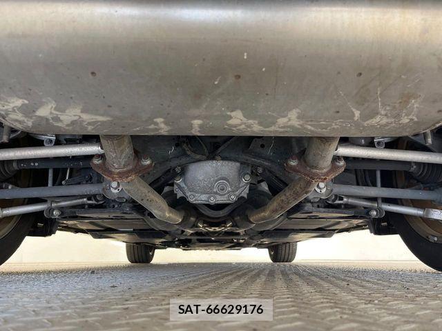 Nissan SKYLINE 2017-01 7457837-18