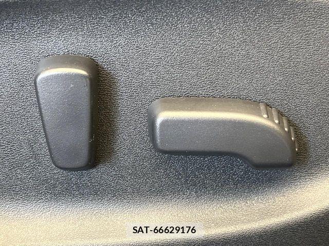 Nissan SKYLINE 2017-01 7457837-6