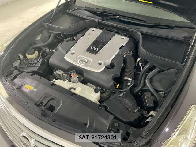 Nissan SKYLINE 2013-04 7457839-11