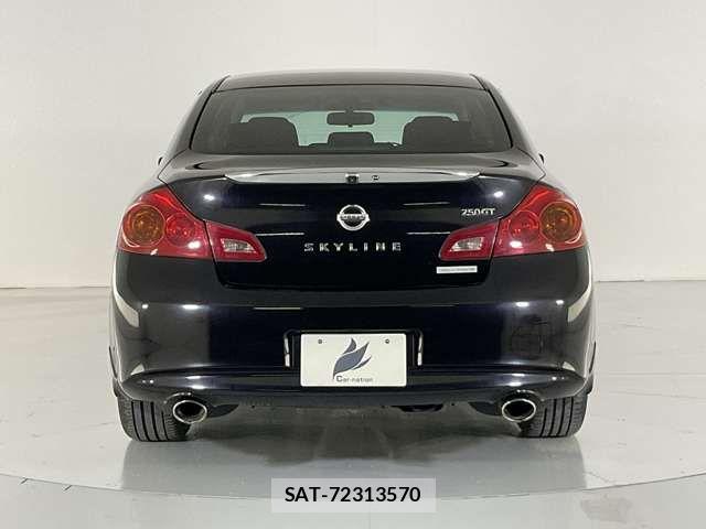Nissan SKYLINE 2012-12 7562859-4