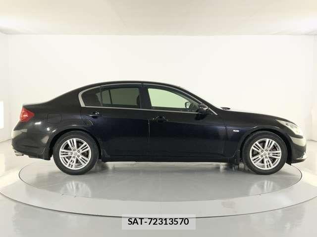 Nissan SKYLINE 2012-12 7562859-6
