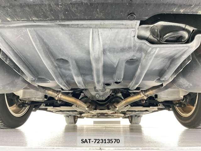 Nissan SKYLINE 2012-12 7562859-9