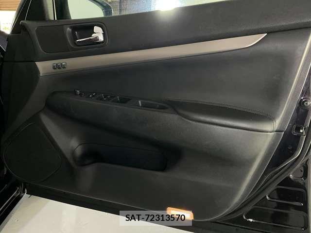 Nissan SKYLINE 2012-12 7562859-13