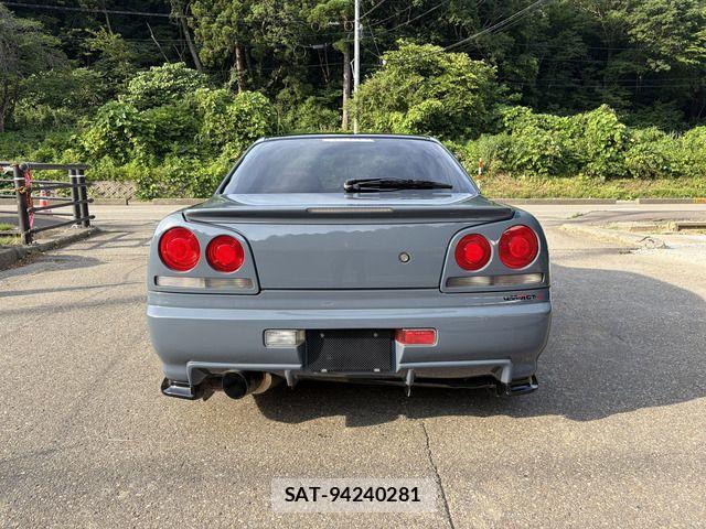 Nissan SKYLINE 1999-03 7562857-9