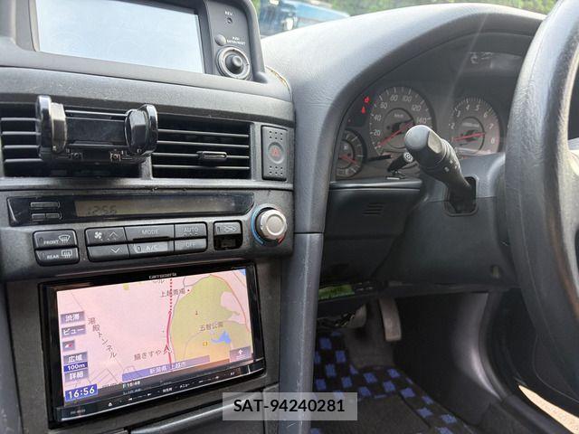 Nissan SKYLINE 1999-03 7562857-19
