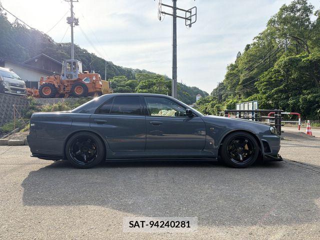 Nissan SKYLINE 1999-03 7562857-6