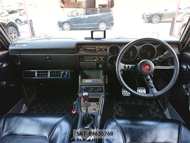 Nissan SKYLINE 1971-09 7620112-1