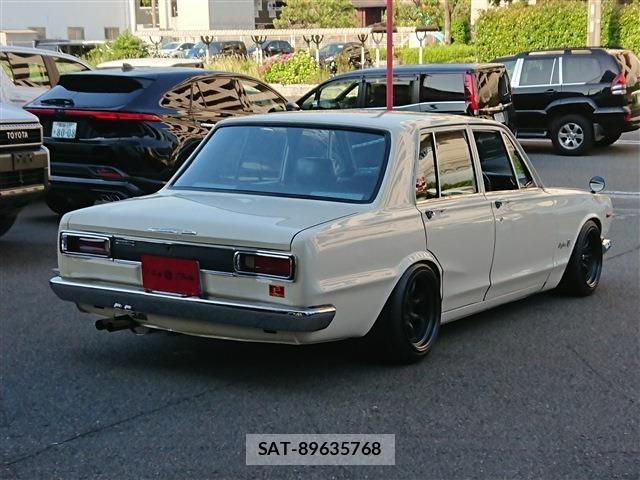 Nissan SKYLINE 1971-09 7620112-2