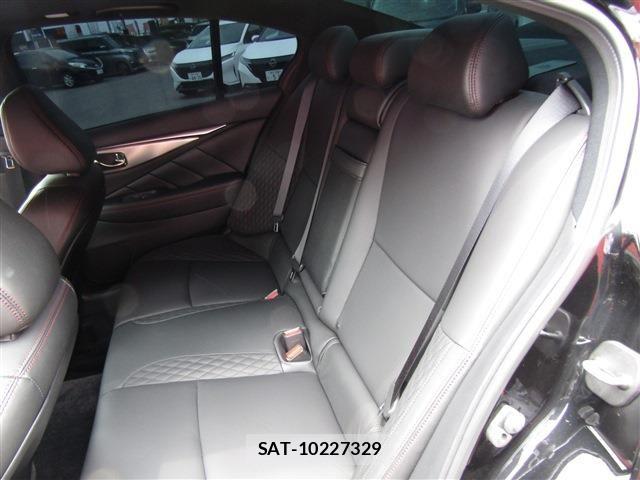 Nissan SKYLINE 2022-06 7620114-26