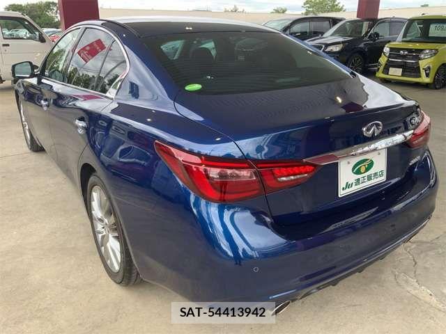 Nissan SKYLINE 2018-09 7620124-11
