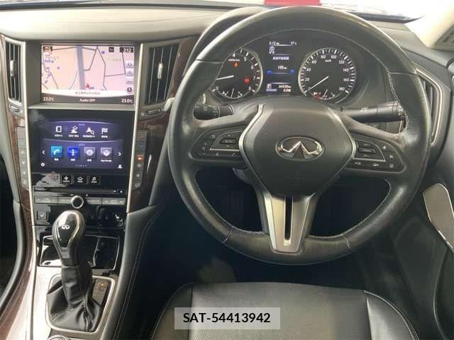 Nissan SKYLINE 2018-09 7620124-17