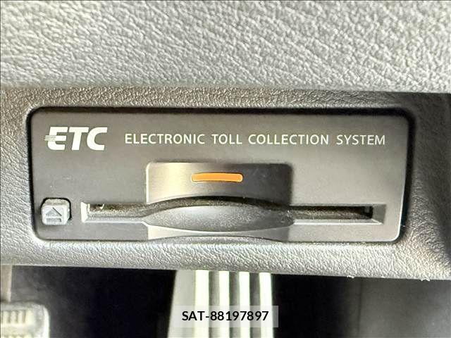 Nissan SKYLINE 2015-02 7789185-14
