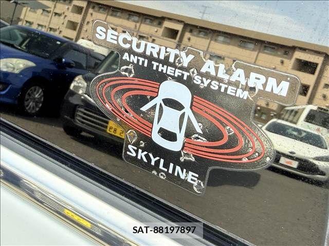 Nissan SKYLINE 2015-02 7789185-26