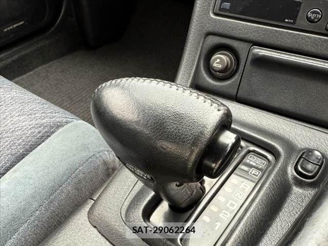 Nissan SKYLINE 1993-06 7879474-23