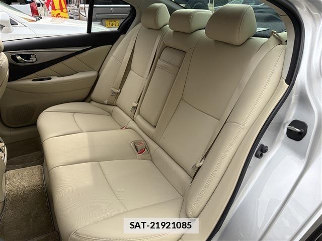 Nissan SKYLINE 2014-08 7879473-17