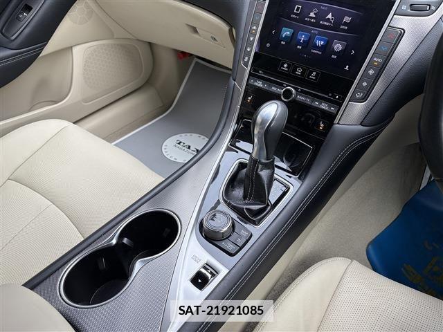 Nissan SKYLINE 2014-08 7879473-23
