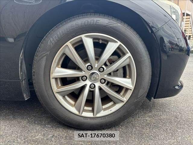 Nissan SKYLINE 2015-04 8038292-13