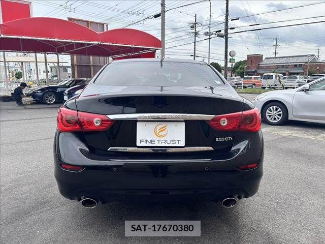 Nissan SKYLINE 2015-04 8038292-19
