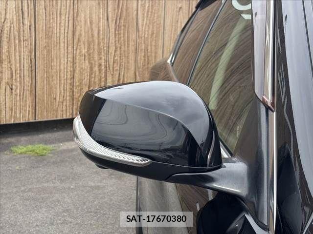 Nissan SKYLINE 2015-04 8038292-27