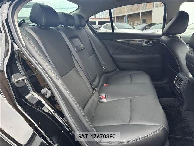 Nissan SKYLINE 2015-04 8038292-8