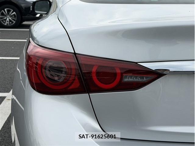 Nissan SKYLINE 2020-05 8038289-27