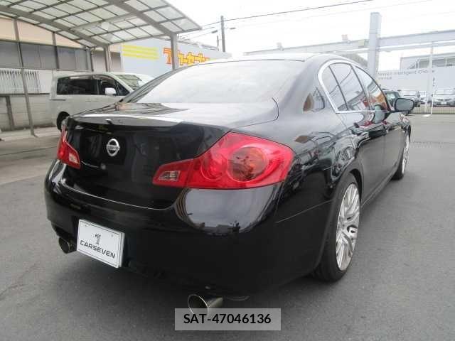 Nissan SKYLINE 2012-02 8038291-6