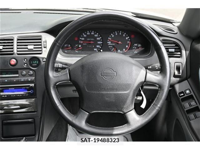 Nissan SKYLINE 1995-05 8101907-11