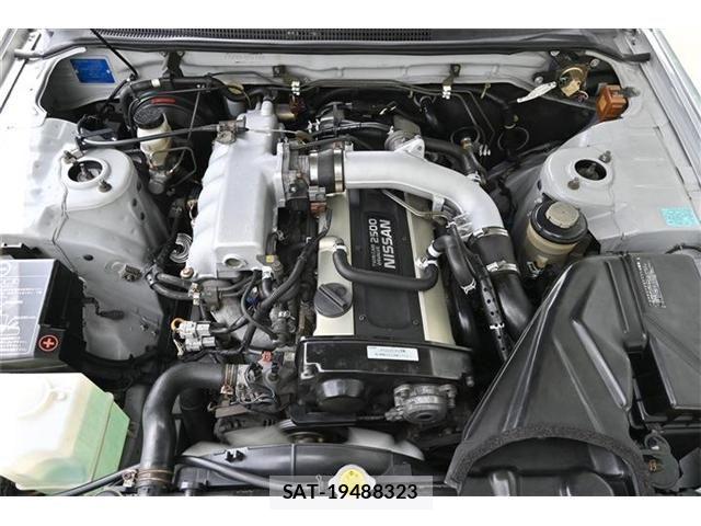 Nissan SKYLINE 1995-05 8101907-20