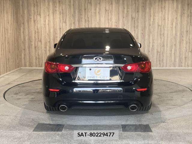 Nissan SKYLINE 2015-09 8101911-18