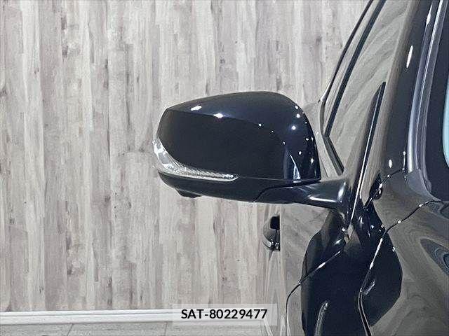 Nissan SKYLINE 2015-09 8101911-22
