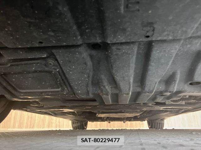 Nissan SKYLINE 2015-09 8101911-29