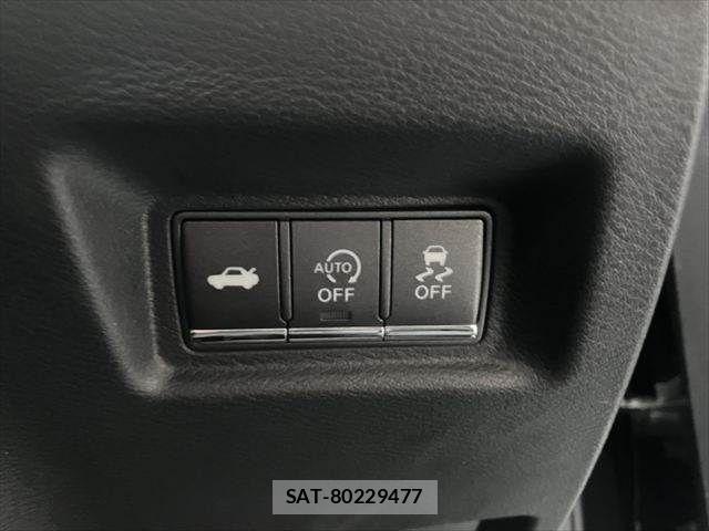 Nissan SKYLINE 2015-09 8101911-5