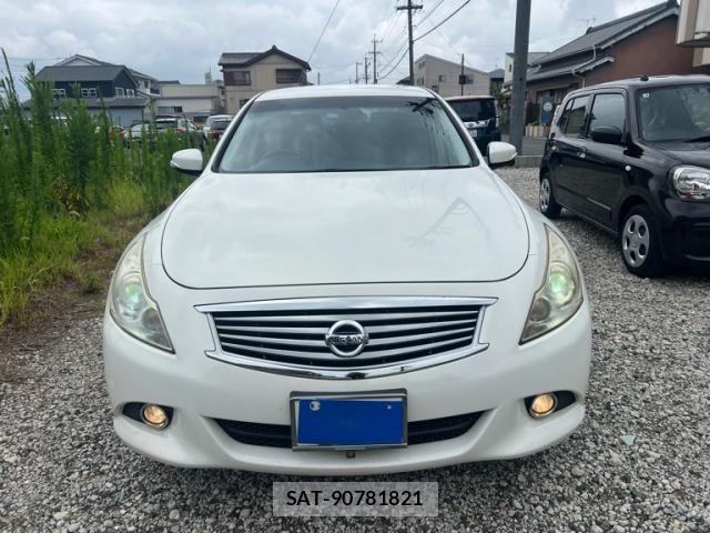 Nissan SKYLINE 2011-08 8101913-0