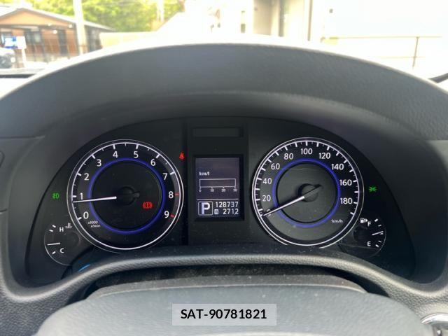 Nissan SKYLINE 2011-08 8101913-13
