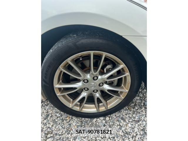 Nissan SKYLINE 2011-08 8101913-4